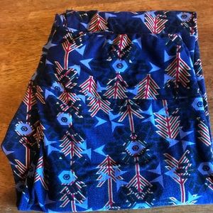 Blue Aztec TC lularoe leggings